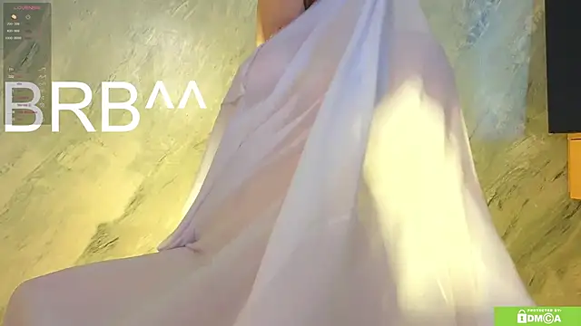 Snapshot of miss_bubbles_ chatting on February 8, 2026, 12:25 am miss bubbles online show from February 8, 2026, 12:25 am