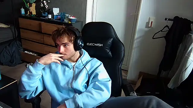 Rudi2007Eye online show from February 10, 2026, 11:14 am