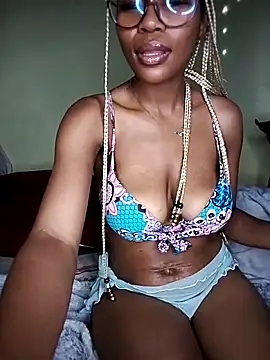 Snapshot of Seductive_Yellow_Titties chatting on February 13, 2026, 2:46 pm Seductive Yellow Titties online show from February 13, 2026, 2:46 pm