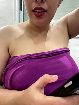 Snapshot of Bold-arabic-vibes chatting on December 15, 2025, 2:21 pm Bold-arabic-vibes online show from December 15, 2025, 2:21 pm