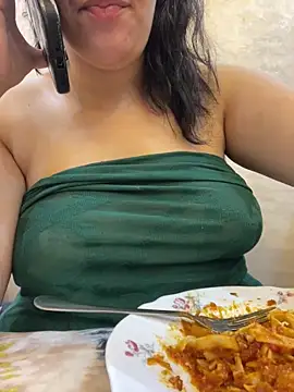 Snapshot of Bold-arabic-vibes chatting on December 19, 2025, 3:52 pm Bold-arabic-vibes online show from December 19, 2025, 3:52 pm