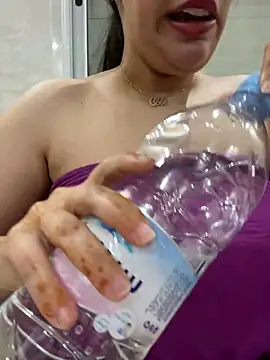 Snapshot of Bold-arabic-vibes chatting on February 14, 2026, 9:33 pm Bold-arabic-vibes online show from February 14, 2026, 9:33 pm