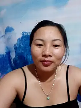 Snapshot of Love-Ly99 chatting on October 3, 2025, 10:40 pm Love-Ly99 online show from October 3, 2025, 10:40 pm