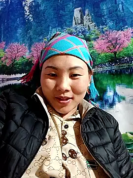 Snapshot of Love-Ly99 chatting on February 19, 2026, 11:06 am Love-Ly99 online show from February 19, 2026, 11:06 am