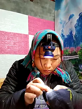 Snapshot of Love-Ly99 chatting on February 21, 2026, 12:11 am Love-Ly99 online show from February 21, 2026, 12:11 am