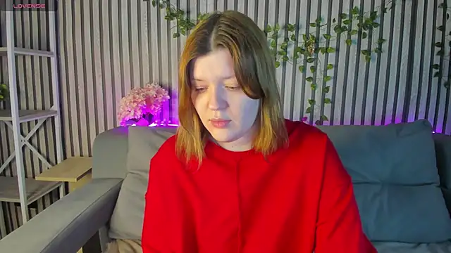 Snapshot of Michele_Greenn chatting on February 2, 2026, 12:53 am Michele Greenn online show from February 2, 2026, 12:53 am