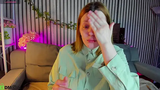 Snapshot of Michele_Greenn chatting on February 20, 2026, 1:02 am Michele Greenn online show from February 20, 2026, 1:02 am