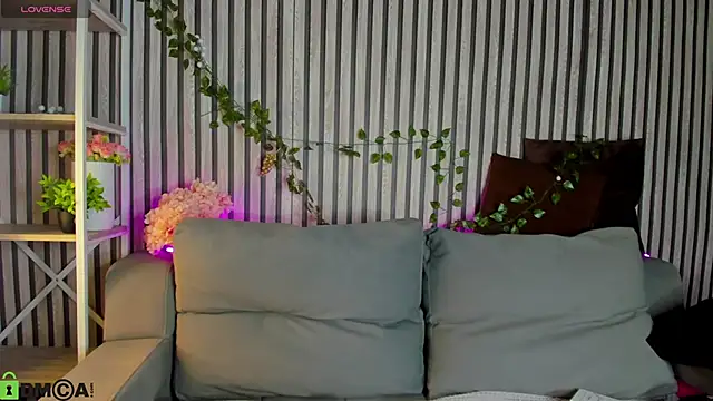 Snapshot of Michele_Greenn chatting on February 22, 2026, 1:07 am Michele Greenn online show from February 22, 2026, 1:07 am