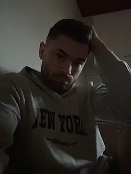 irimiea1729 online show from November 23, 2025, 2:50 pm