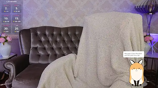 Clumsy Nana online show from October 17, 2025, 6:43 pm