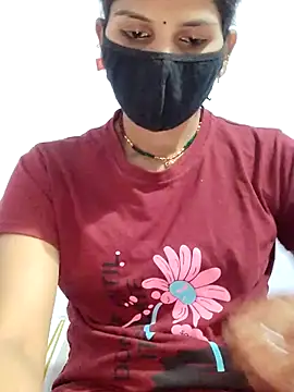 poojam93 online show from October 13, 2025, 1:49 am