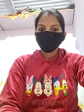 poojam93 online show from November 24, 2025, 1:16 am