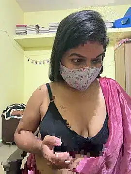 Snapshot of BigBreasted chatting on February 19, 2026, 5:42 pm BigBreasted online show from February 19, 2026, 5:42 pm