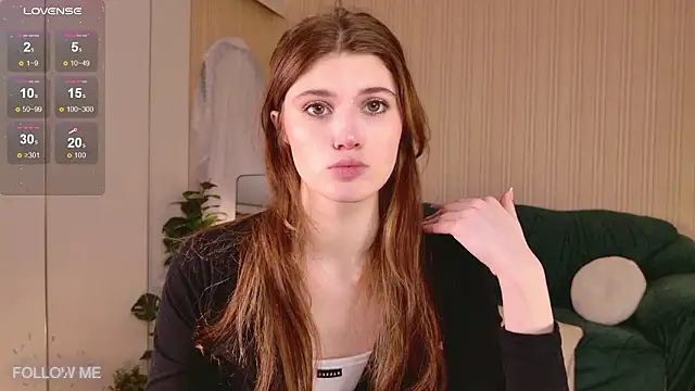 Snapshot of Angell_Wild chatting on February 2, 2026, 5:11 pm Angell Wild online show from February 2, 2026, 5:11 pm