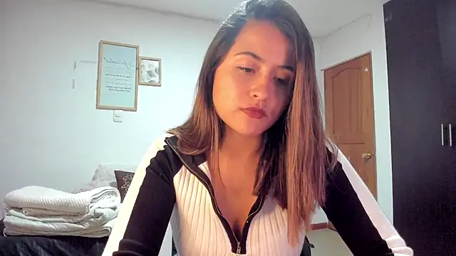 Snapshot of Ana__Pink chatting on March 3, 2026, 1:34 am Ana Pink online show from March 3, 2026, 1:34 am