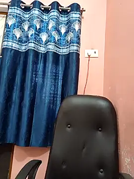 Sonalihot  online show from February 15, 2026, 7:51 am