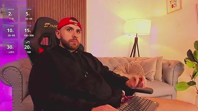 Snapshot of Maximo_Wolff chatting on February 3, 2026, 2:53 am Maximo Wolff online show from February 3, 2026, 2:53 am