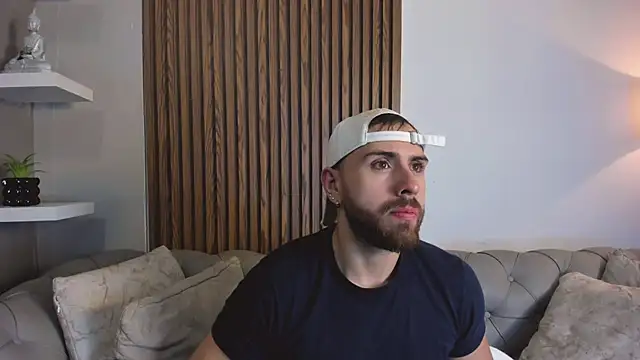 Snapshot of Maximo_Wolff chatting on March 3, 2026, 8:15 pm Maximo Wolff online show from March 3, 2026, 8:15 pm