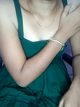 Snapshot of Nidhi_lovely chatting on October 11, 2025, 5:44 pm Nidhi lovely online show from October 11, 2025, 5:44 pm