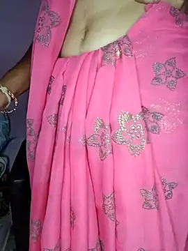 Snapshot of Nidhi_lovely chatting on December 15, 2025, 3:44 am Nidhi lovely online show from December 15, 2025, 3:44 am