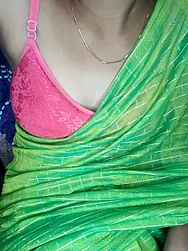 Snapshot of Nidhi_lovely chatting on February 2, 2026, 5:11 pm Nidhi lovely online show from February 2, 2026, 5:11 pm