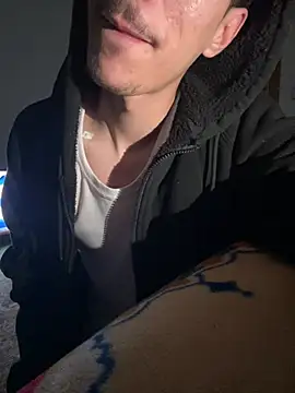 HitShelf online show from February 12, 2026, 3:56 am