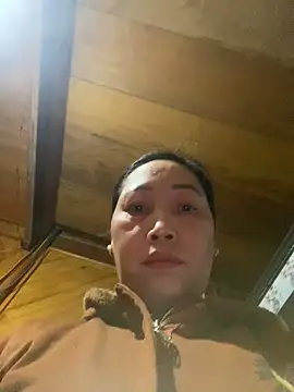 Snapshot of Lai005 chatting on February 11, 2026, 11:32 pm Lai005 online show from February 11, 2026, 11:32 pm