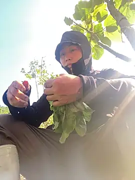 Snapshot of Lai005 chatting on February 16, 2026, 7:59 am Lai005 online show from February 16, 2026, 7:59 am