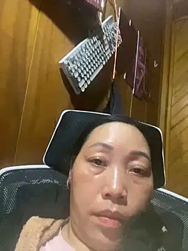 Snapshot of Lai005 chatting on February 22, 2026, 12:12 am Lai005 online show from February 22, 2026, 12:12 am