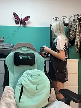 TheRealJessyLey online show from February 5, 2026, 8:08 am