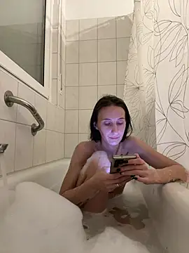 Emilia Mausi online show from February 19, 2026, 8:16 pm