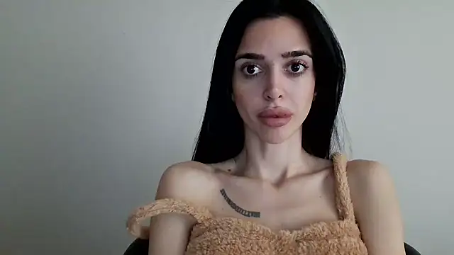 Snapshot of gglingeriee chatting on November 30, 2025, 10:52 am gglingeriee online show from November 30, 2025, 10:52 am