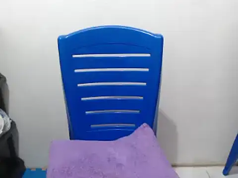 Snapshot of NaughtyPussy4u chatting on November 28, 2025, 3:58 pm NaughtyPussy4u online show from November 28, 2025, 3:58 pm