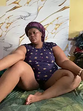 chubbybbw18 online show from February 17, 2026, 5:37 am