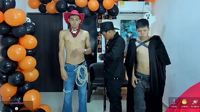 Playhardsex  online show from October 29, 2025, 11:06 pm