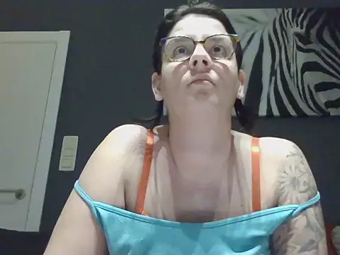 Snapshot of hottyFcup chatting on January 15, 2026, 7:17 pm hottyFcup online show from January 15, 2026, 7:17 pm