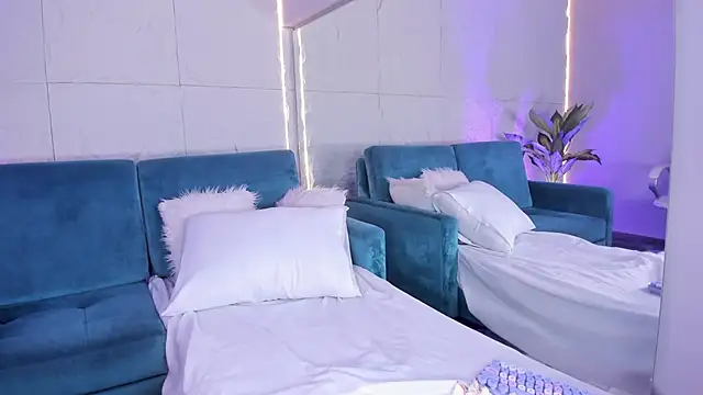 DulceGreem online show from February 24, 2026, 8:07 pm