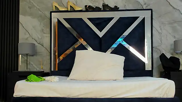 VanessaHard as online show from February 10, 2026, 7:29 pm