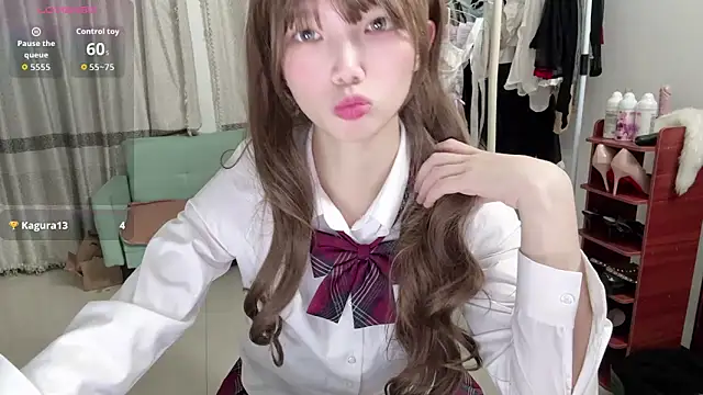 Yiyi-707 online show from October 13, 2025, 12:16 pm