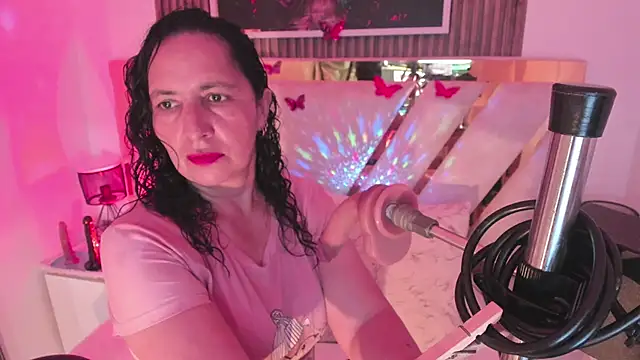 Snapshot of Luna_Naughty1 chatting on February 27, 2026, 7:36 pm Luna Naughty1 online show from February 27, 2026, 7:36 pm