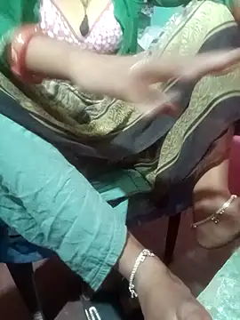 Sonam9696 online show from February 2, 2026, 6:39 pm