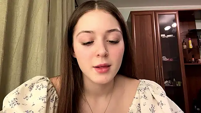 Snapshot of Adel_strongwoman chatting on February 18, 2026, 6:37 pm Adel strongwoman online show from February 18, 2026, 6:37 pm