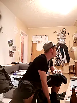 Kaosmikey online show from February 8, 2026, 4:21 pm