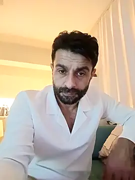 Snapshot of alex10alexx chatting on February 10, 2026, 12:26 am alex10alexx online show from February 10, 2026, 12:26 am