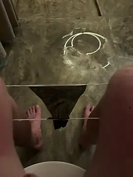 Snapshot of myPriority01 chatting on November 14, 2025, 3:33 pm myPriority01 online show from November 14, 2025, 3:33 pm