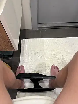 Snapshot of myPriority01 chatting on January 8, 2026, 8:22 pm myPriority01 online show from January 8, 2026, 8:22 pm