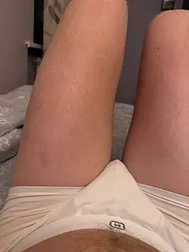 Snapshot of myPriority01 chatting on February 26, 2026, 4:06 pm myPriority01 online show from February 26, 2026, 4:06 pm