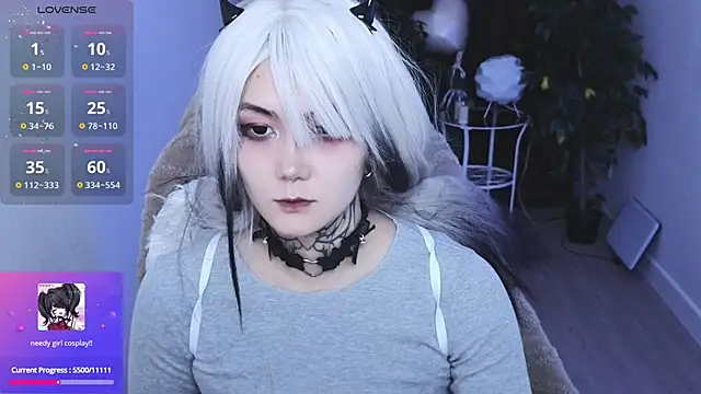 Snapshot of GothXRaven chatting on February 15, 2026, 3:53 pm GothXRaven online show from February 15, 2026, 3:53 pm