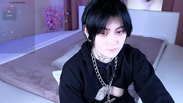 Snapshot of GothXRaven chatting on February 25, 2026, 4:16 pm GothXRaven online show from February 25, 2026, 4:16 pm