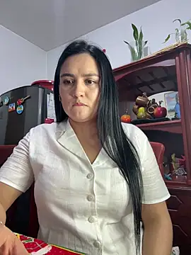 Snapshot of Rouse69_ chatting on February 1, 2026, 2:10 am Rouse69 online show from February 1, 2026, 2:10 am